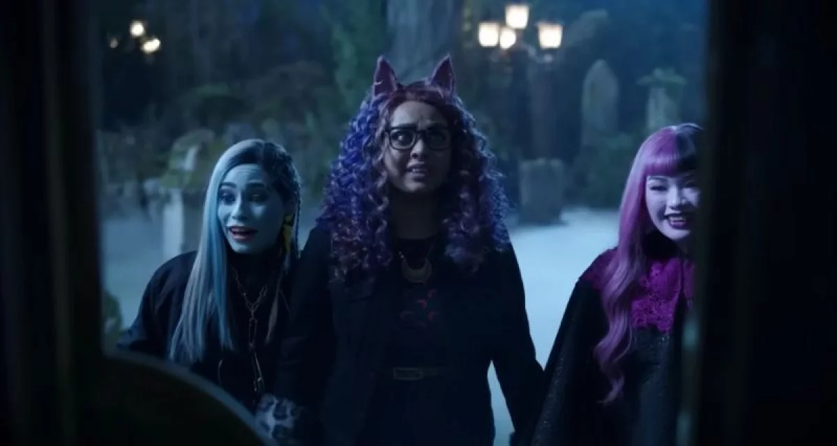 Nowy zwiastun aktorskiego filmu Monster High: The Movie! Postacie wyglądają nieco inaczej