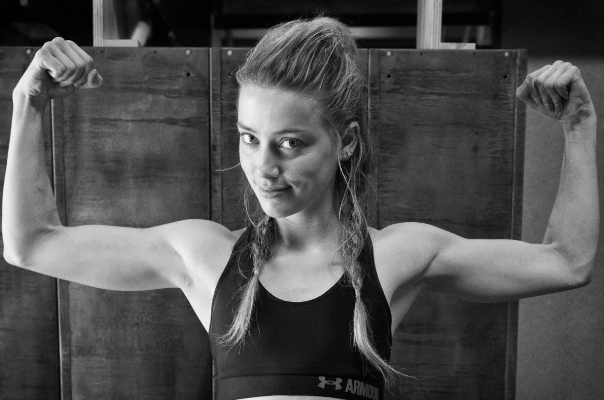Amber Heard, Henry Cavill i inni na zdjęciach z treningów do Ligi Sprawiedliwości!