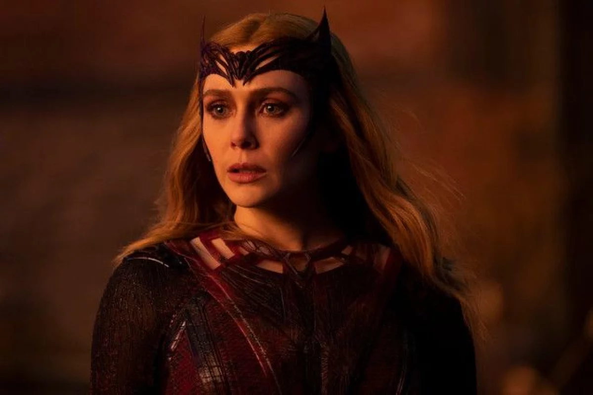 Doktor Strange w multiwersum obłędu - nowa zapowiedź skupiająca się na wariantach Scarlet Witch!