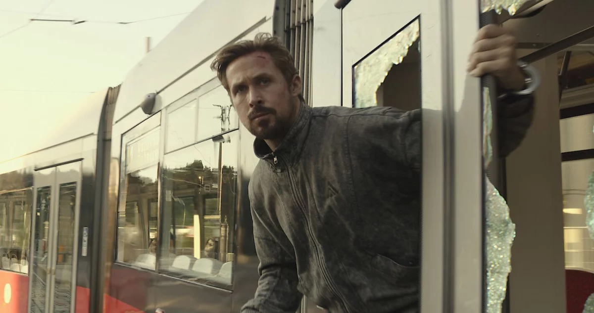 The Gray Man - Ryan Gosling i Chris Evans na nowych zdjęciach z filmu Netflixa!