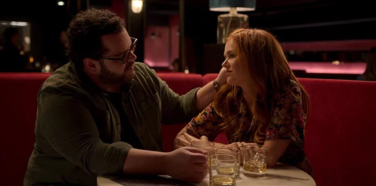 Wolf Like Me - Josh Gad i Isla Fisher w zwiastunie serialu!