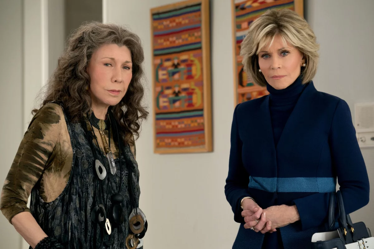 Grace i Frankie - na Netfliksie pojawiły się 4 niezapowiedziane odcinki