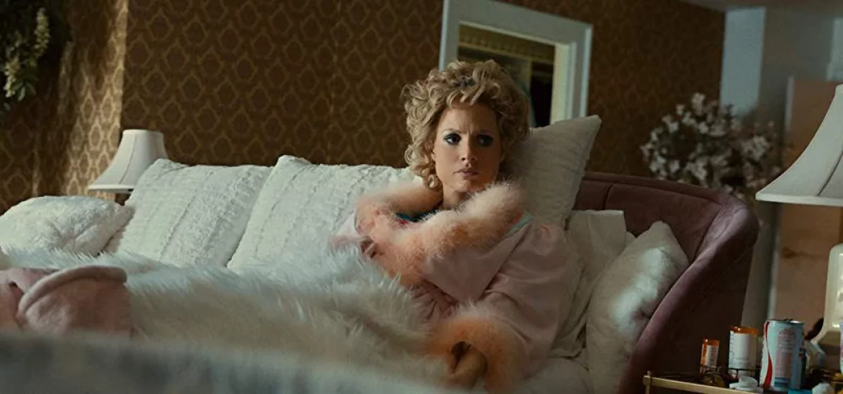 The Eyes of Tammy Faye - zwiastun filmu z Chastain i Garfieldem!