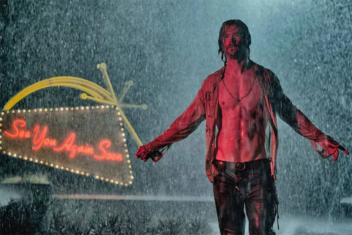 Chris Hemsworth ćwiczy do roli Hulka Hogana