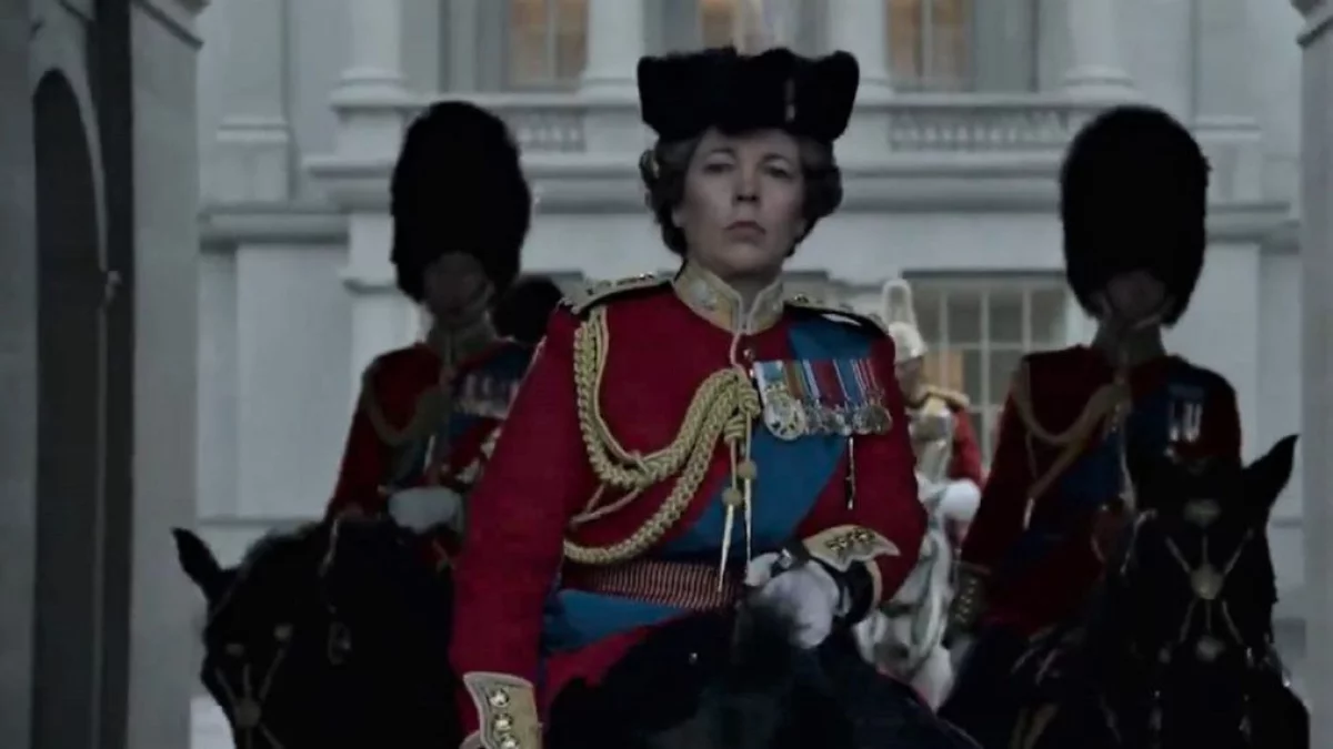 TOP 10 – Co dziś obejrzeć na Netflix? The Crown niepodzielnie na szczycie