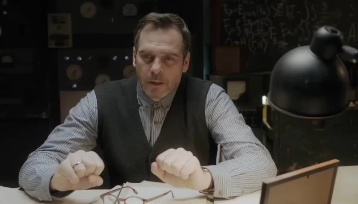 Enemy Lines - zwiastun filmu wojennego z Pawłem Delągiem i Edem Westwickiem