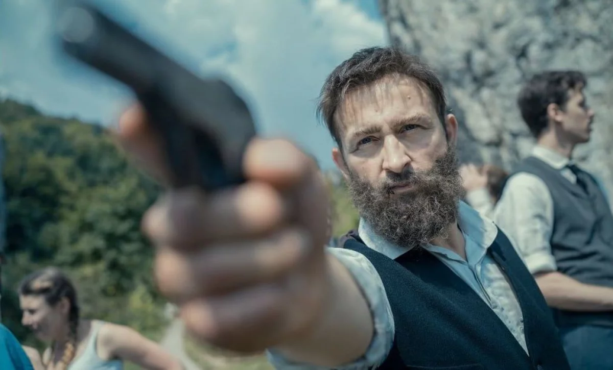 Piłsudski - pierwszy zwiastun filmu z Borysem Szycem w głównej roli