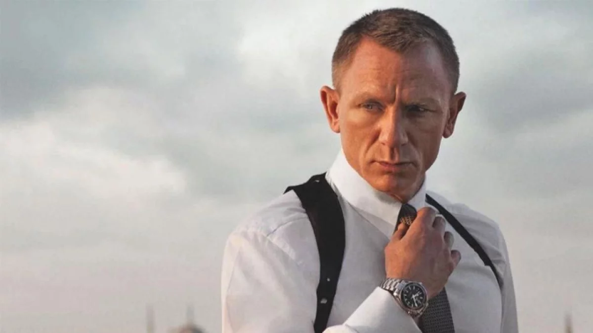 Bond 25 - zdjęcia z planu. Kim jest zamaskowany mężczyzna?
