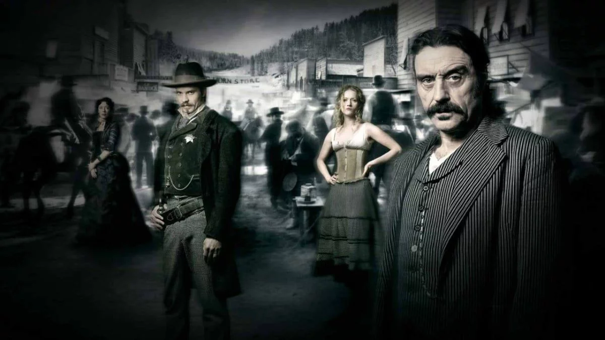 Pierwsze zdjęcia przedstawiające głównych bohaterów filmowej wersji Deadwood