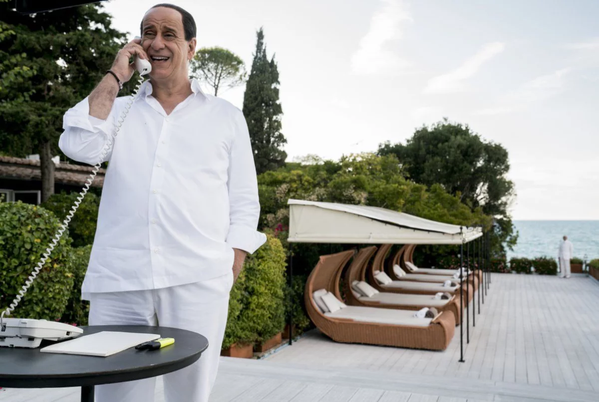 Oni - oto pierwszy zwiastun widowiska Paolo Sorrentino o Silvio Berlusconim!