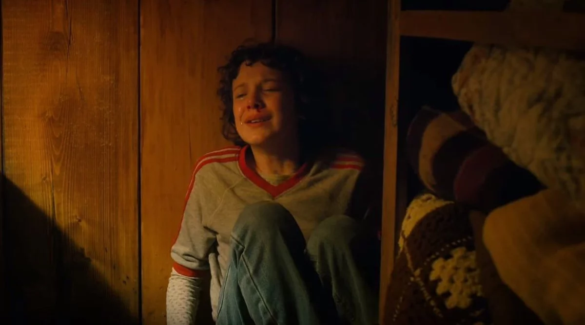 Millie Bobby Brown miała wypadek na planie Stranger Things. Co z 3. sezonem?