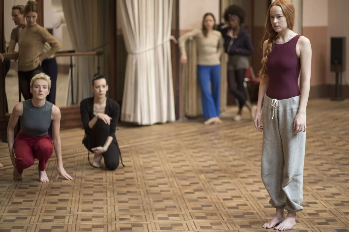 Suspiria - kolejne plakaty zapowiadające remake głośnego widowiska grozy!
