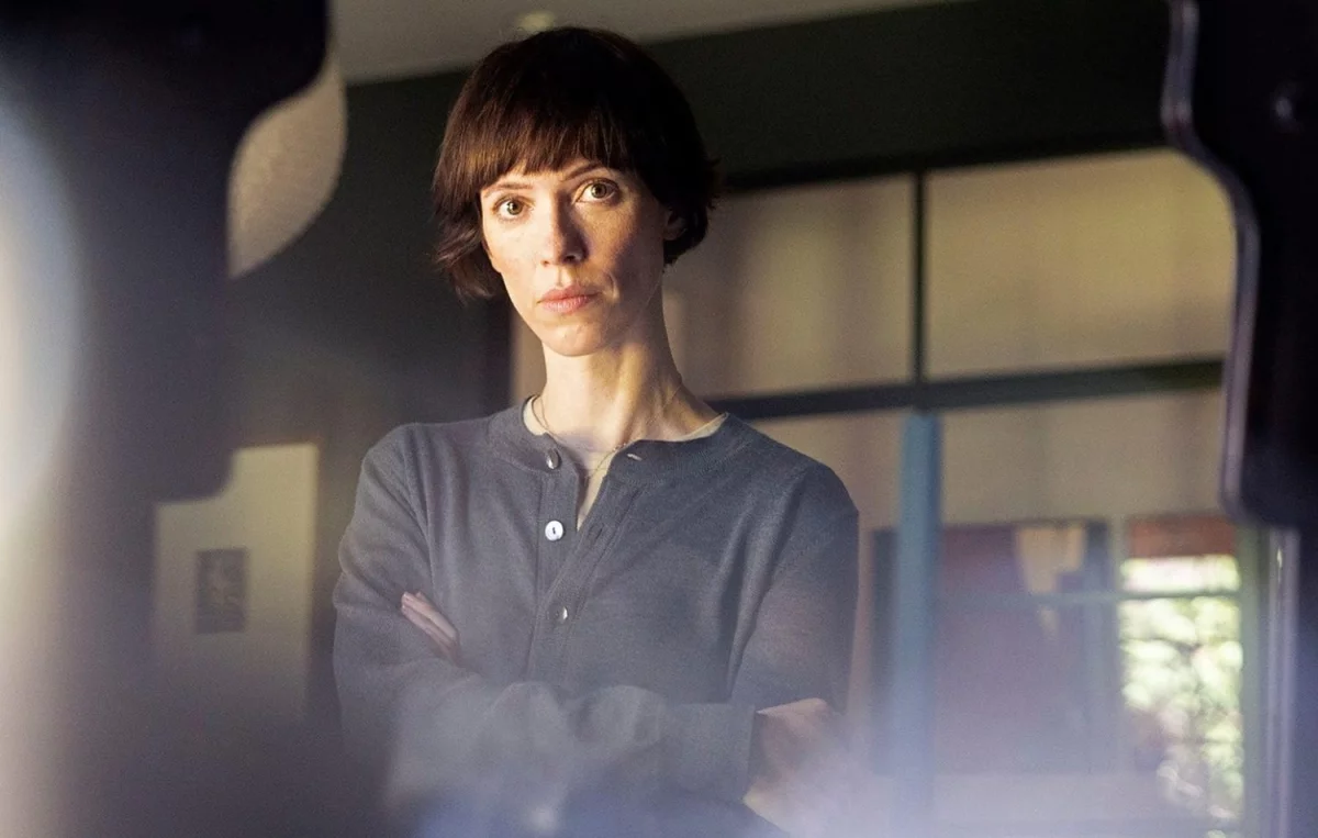 Rebecca Hall w nowym serialu BBC. Zobaczcie zwiastun The Listeners