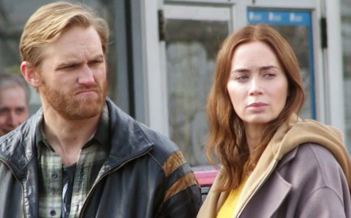 Pierwsze zdjęcia z nowego filmu Stevena Spielberga. Emily Blunt i Wyatt Russell gwiazda produkcji o UFO