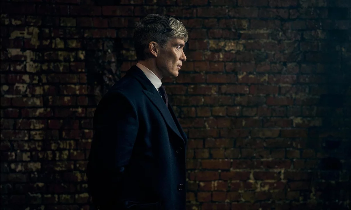 Peaky Blinders: The Immortal Man. Twórca serialu potwierdza, że filmowa kontynuacja trafi do kin