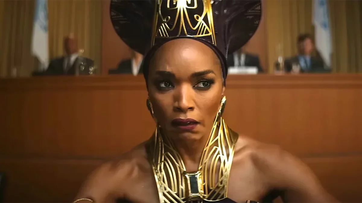 Zabili ją i uciekła? Angela Bassett chce wrócić jako królowa Ramonda