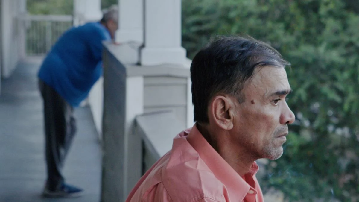 KFF: Dziecko z pyłu – recenzja filmu. Nieobecność, która boli