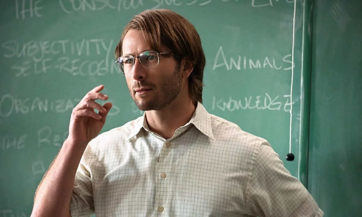 Glen Powell w kolejnym filmie akcji. Tym razem wcieli się w strażaka