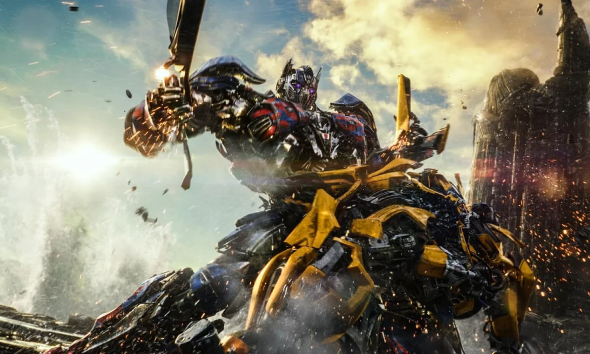 Michael Bay powraca do świata Transformers! Filmowiec wyreżyseruje kolejny tytuł z popularnej serii