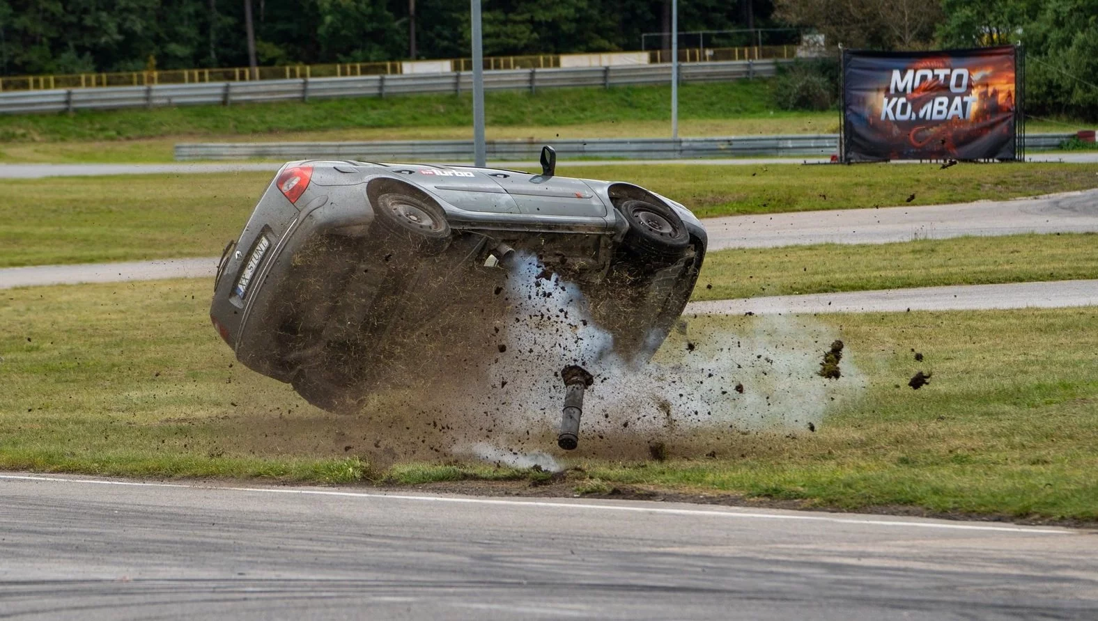 Motoryzacyjne show TVN Turbo na Torze Kielce – to był dzień pełen adrenaliny!