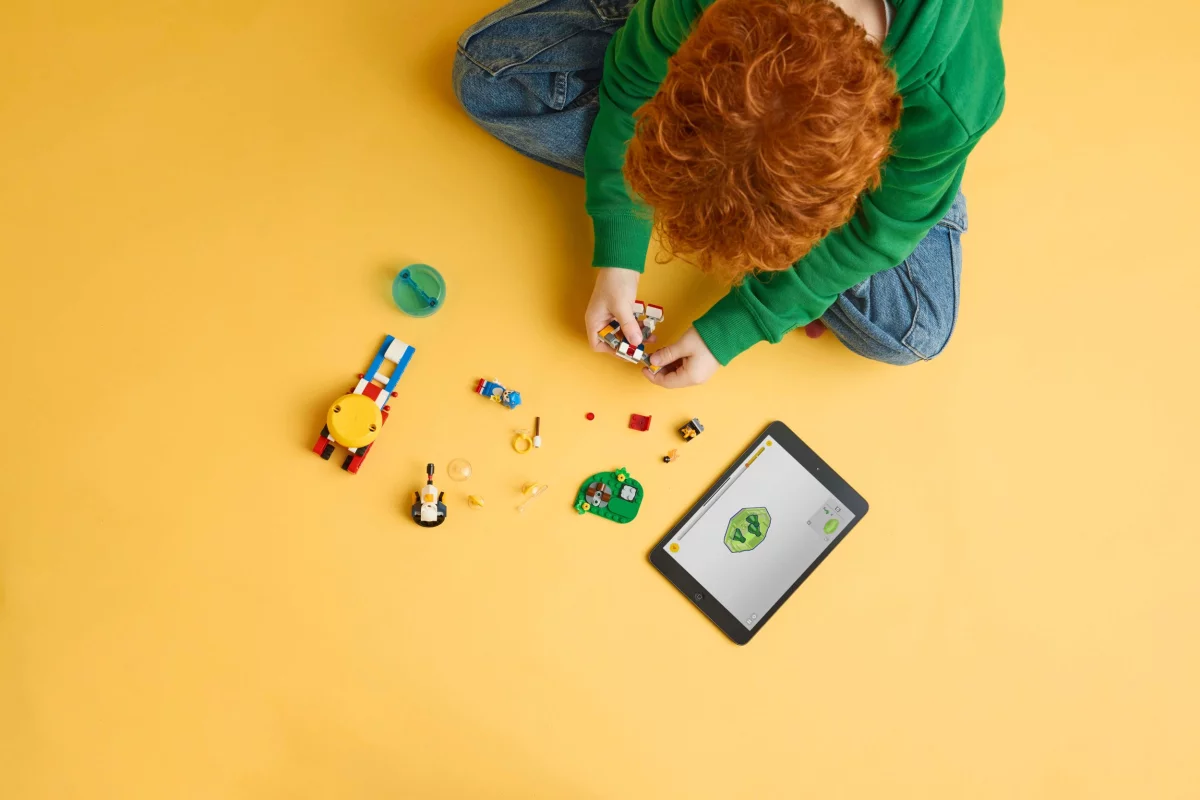 Odkrywamy nowe formy budowania więzi! Zabawa online i offline z LEGO