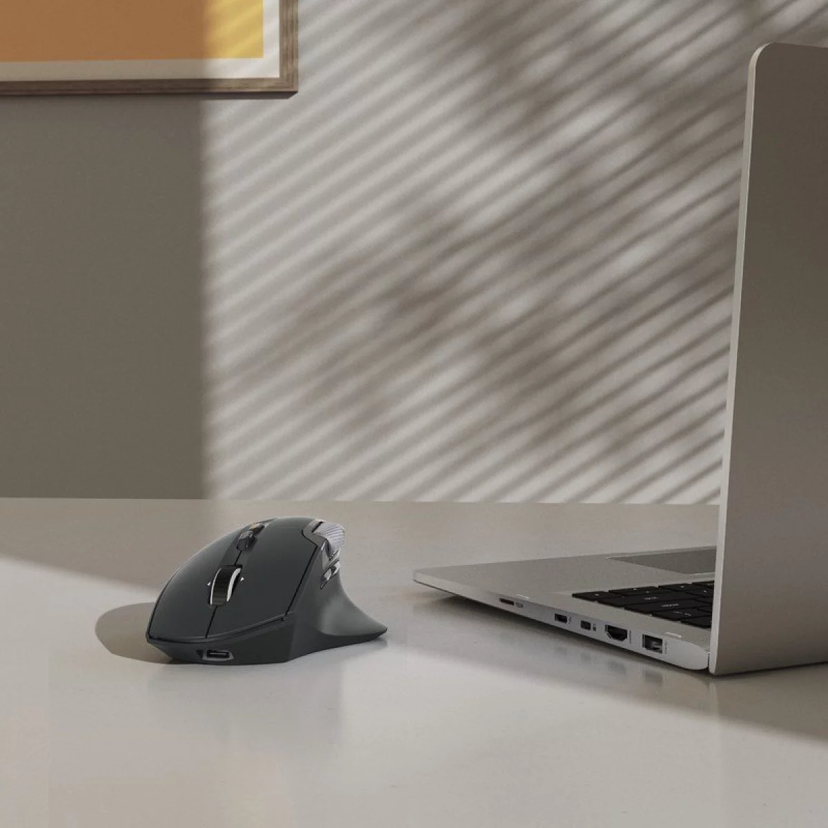 Komfort i niska cena priorytetami! Premiera myszki bezprzewodowej Hama MW-900 z przyciskiem Assist AI