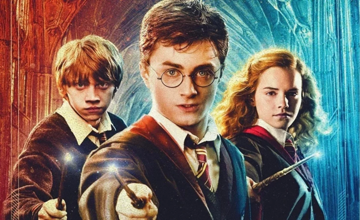 Jeszcze więcej zdjęć z serialu Harry Potter. Uczniowie Hogwartu w nowych szatach