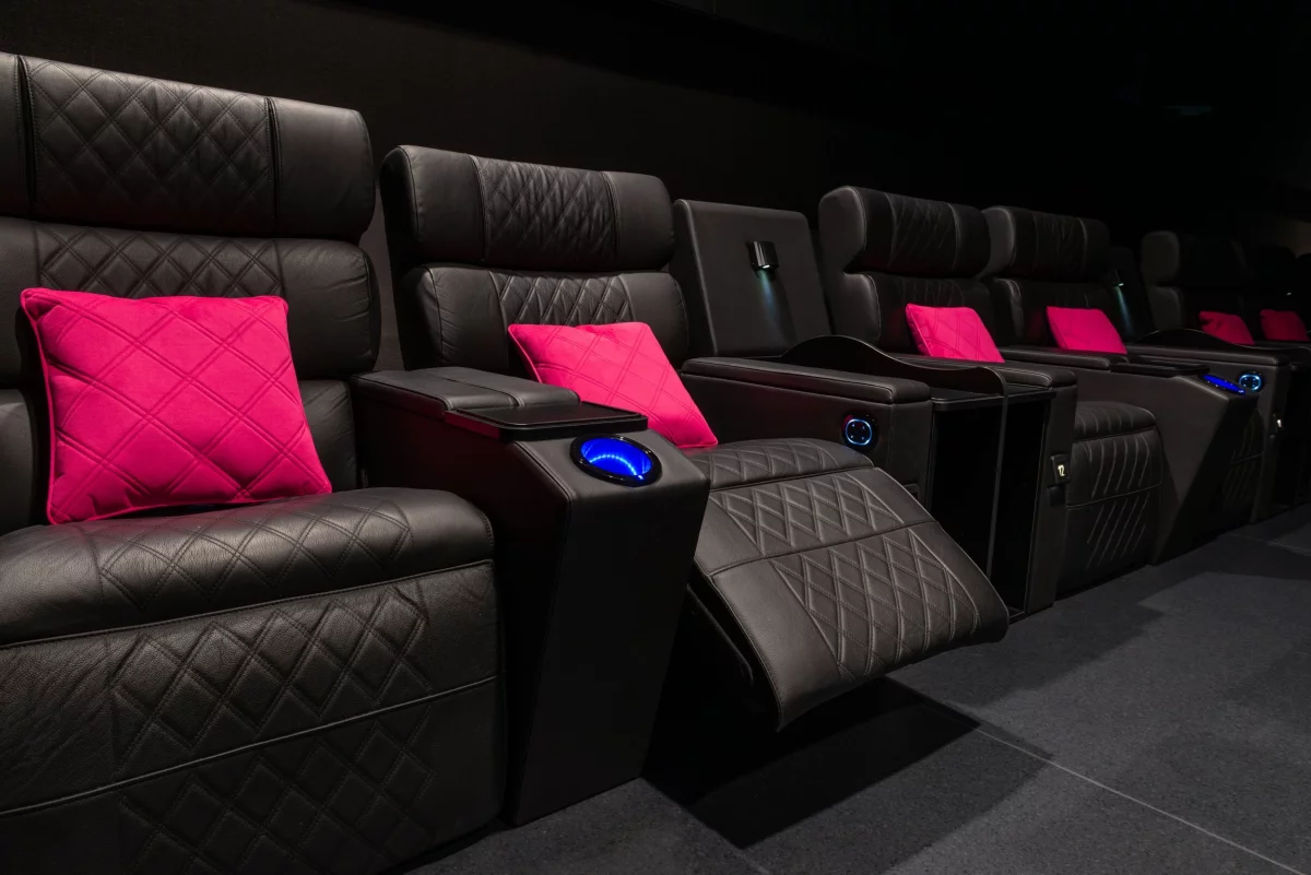Najlepsze kino w Warszawie? Sprawdziliśmy fotele Ultra LUX w Multikinie na Targówku