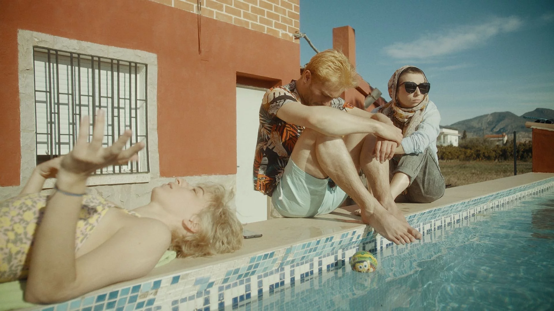 Camper - recenzja filmu! Złamane serce jest OK