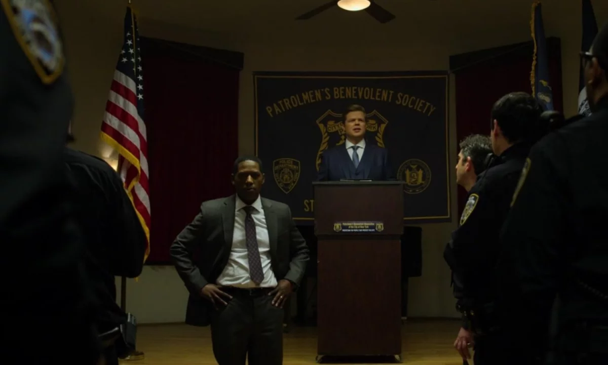 Kolejny aktor powróci w 2. sezonie Dardevil: Odrodzenie. Royce Johnson ponownie jako Brett Mahoney