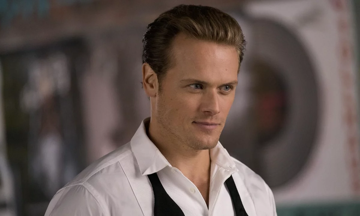 Sam Heughan dołącza do obsady serialu Embassy. O czym opowie polityczny thriller akcji?