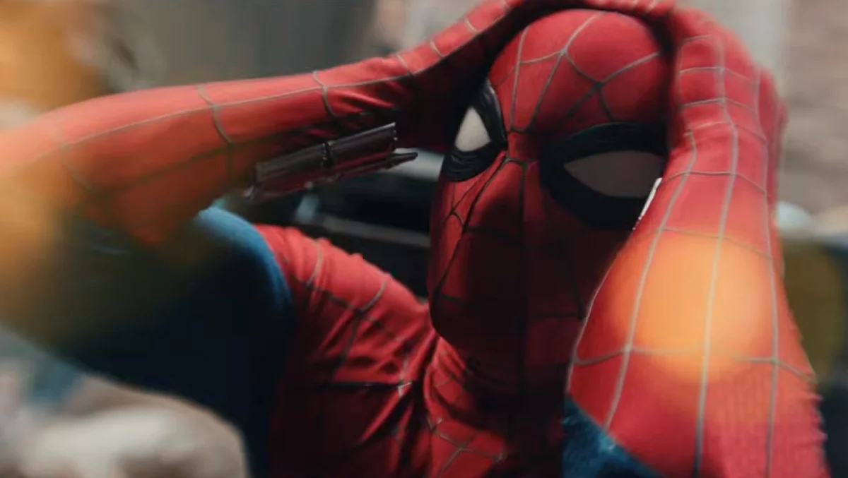 Peter Parker mutuje, tęskni za MJ i chroni Nowy Jork. Pierwszy zwiastun Spider-Man: Całkiem nowy dzień!