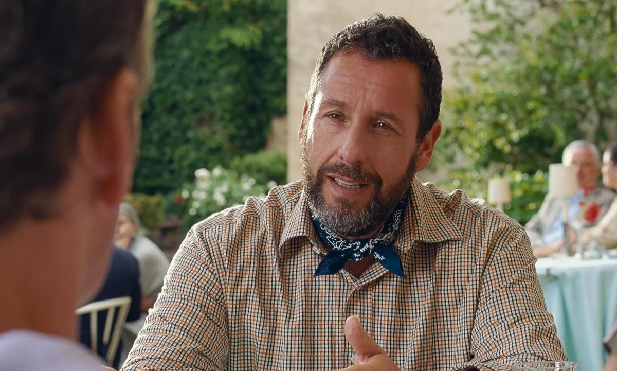 Adam Sandler gwiazdą kolejnego filmu Netflixa. O czym opowie Time Out?