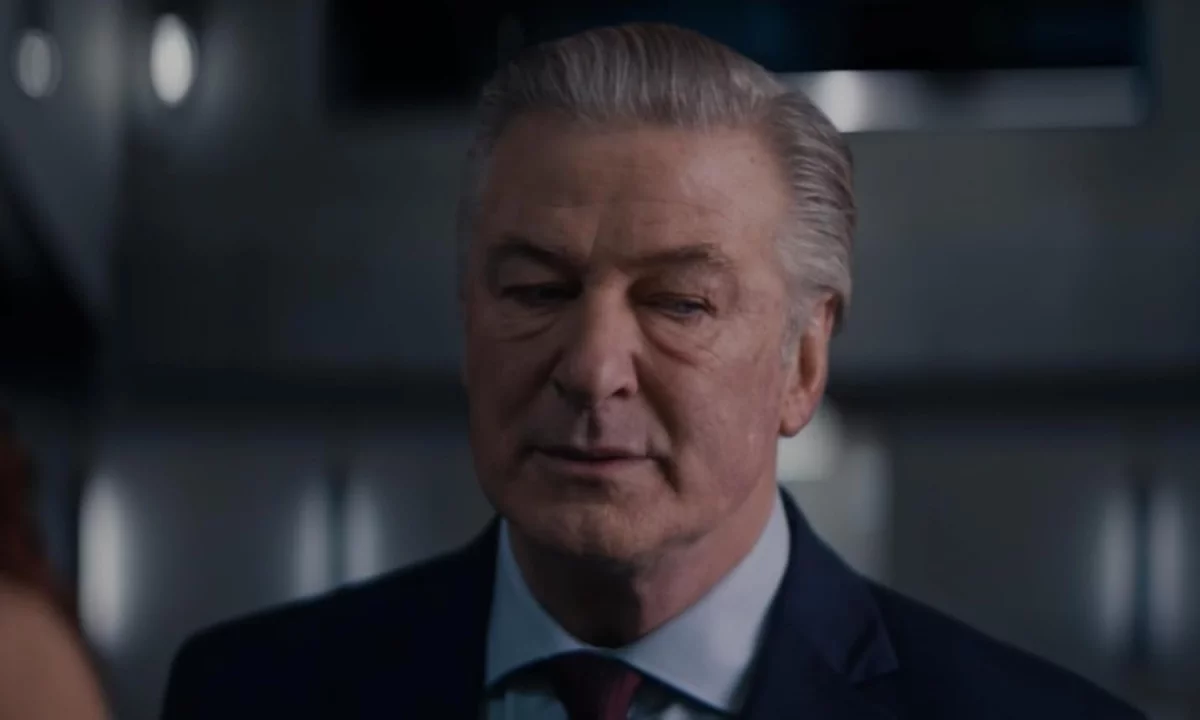 Alec Baldwin w nowym filmie Matta Rossa. O czym opowie Kockroach?