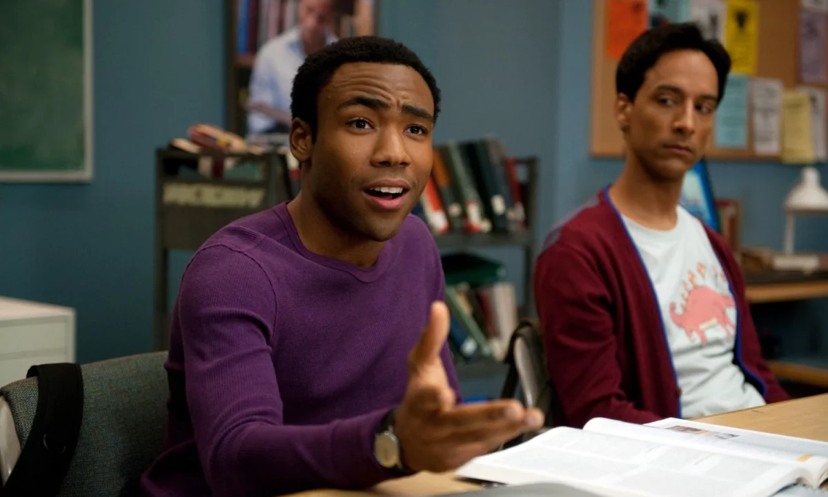 Dobre wiadomości dla fanów Community. Prace nad filmem idą do przodu