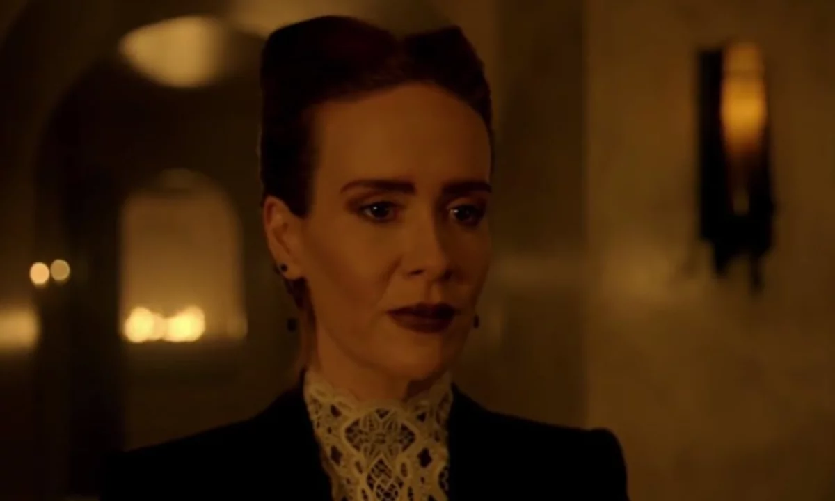 To już oficjalne. Sarah Paulson powraca w 13. sezonie American Horror Story