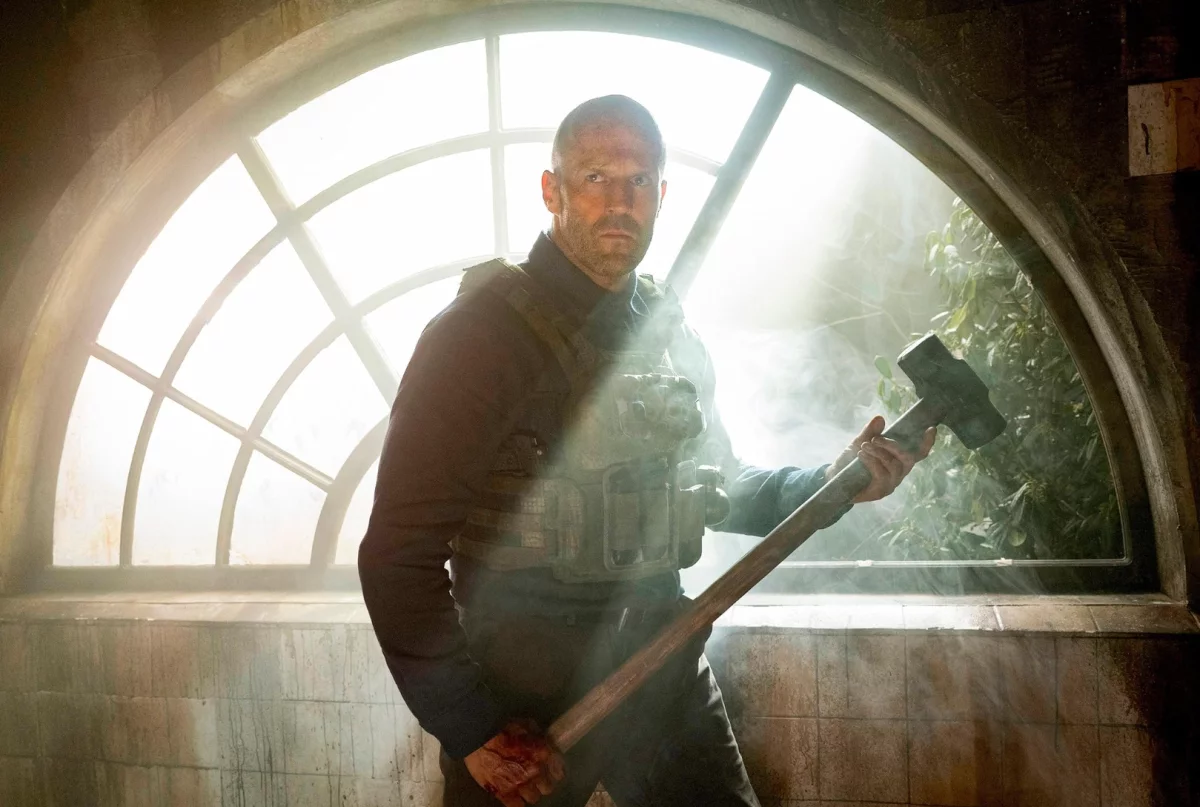 Oficjalny plakat nowego filmu Jasona Stathama. Co wiemy o Mutiny?