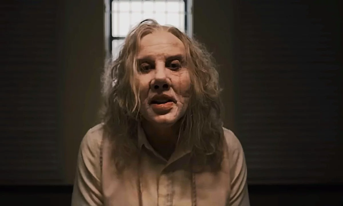 Nicolas Cage znowu nałoży tonę makijażu. Longlegs powróci w kolejnym Kodzie zła