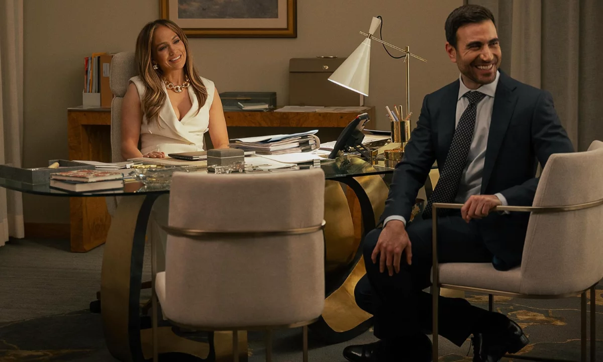 Biurowy romans na oficjalnym zwiastunie. Jennifer Lopez gwiazdą komedii romantycznej Netflixa