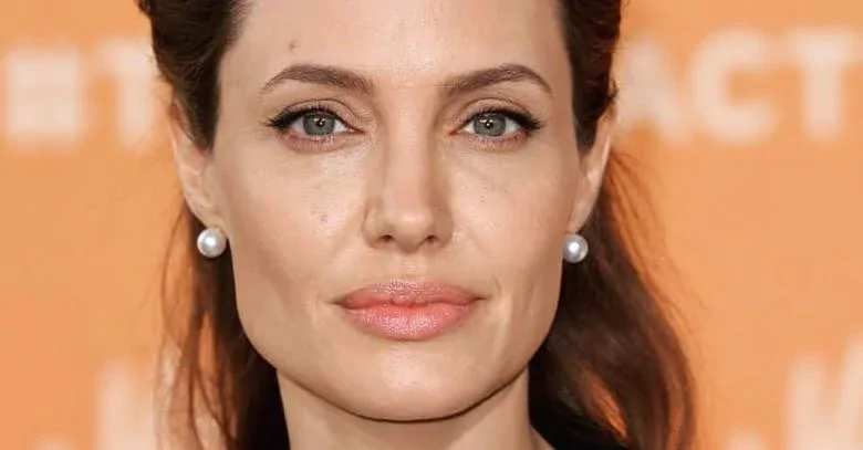 TOP 10 - Najlepsze filmy z Angeliną Jolie!