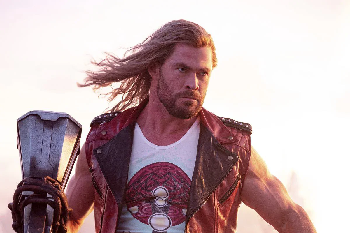 Chris Hemsworth ma żal do wielkich reżyserów. Jaki jest powód?