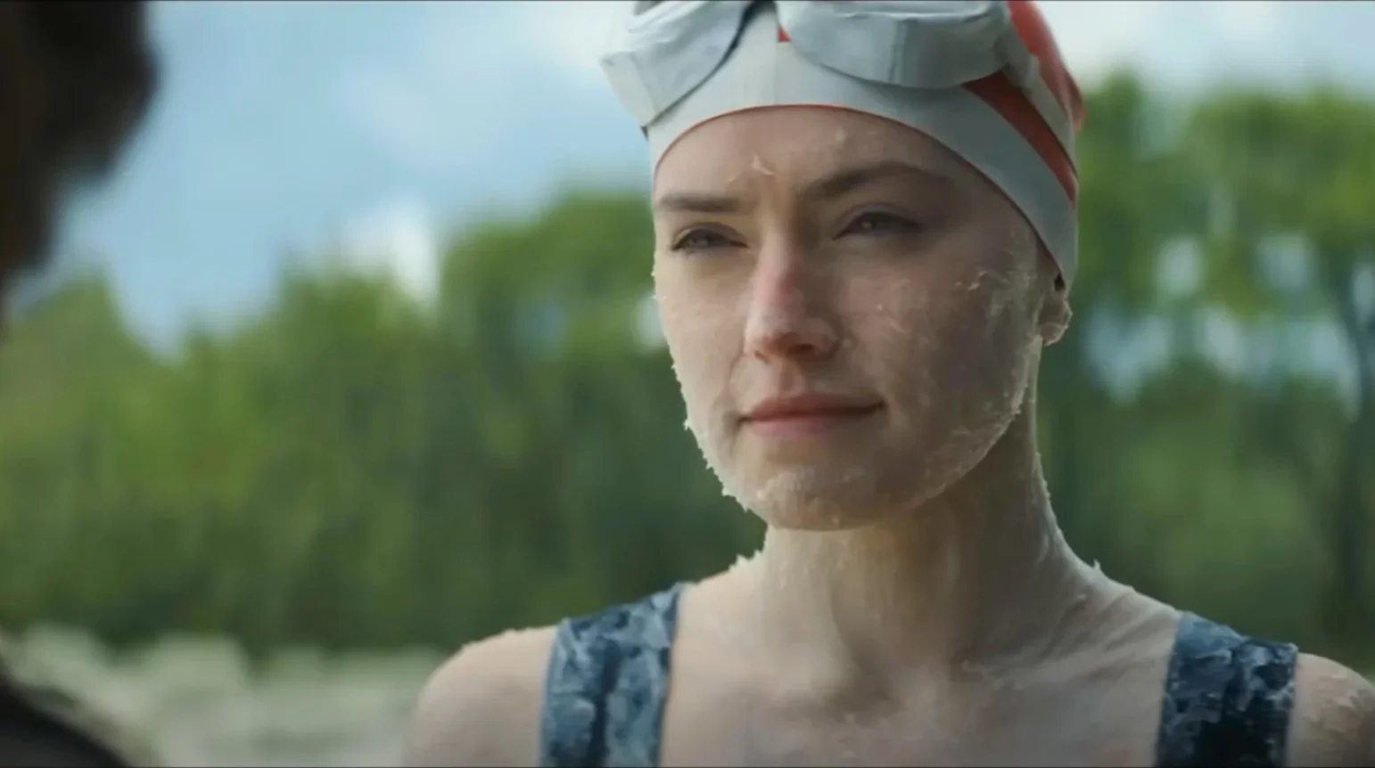 Daisy Ridley podzieliła się trudnościami podczas kręcenia finałowej sceny Young Woman and the Sea