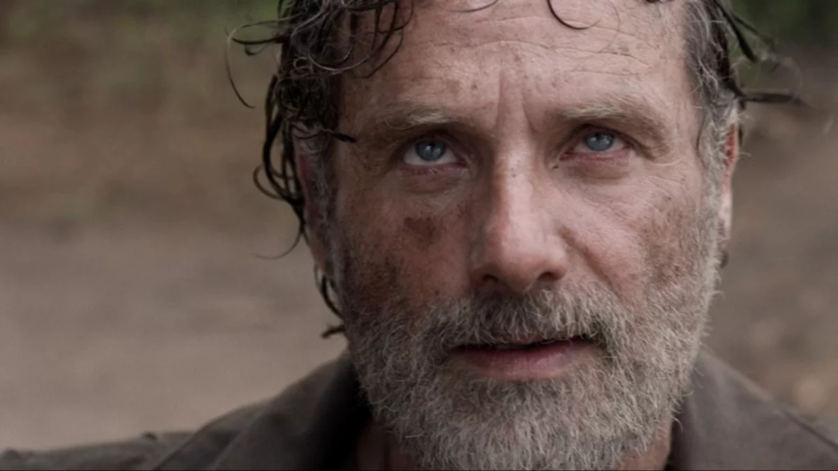 Rick Grimes i Michonne jednak nie powrócą w 2023 roku. Spore opóźnienie serialu