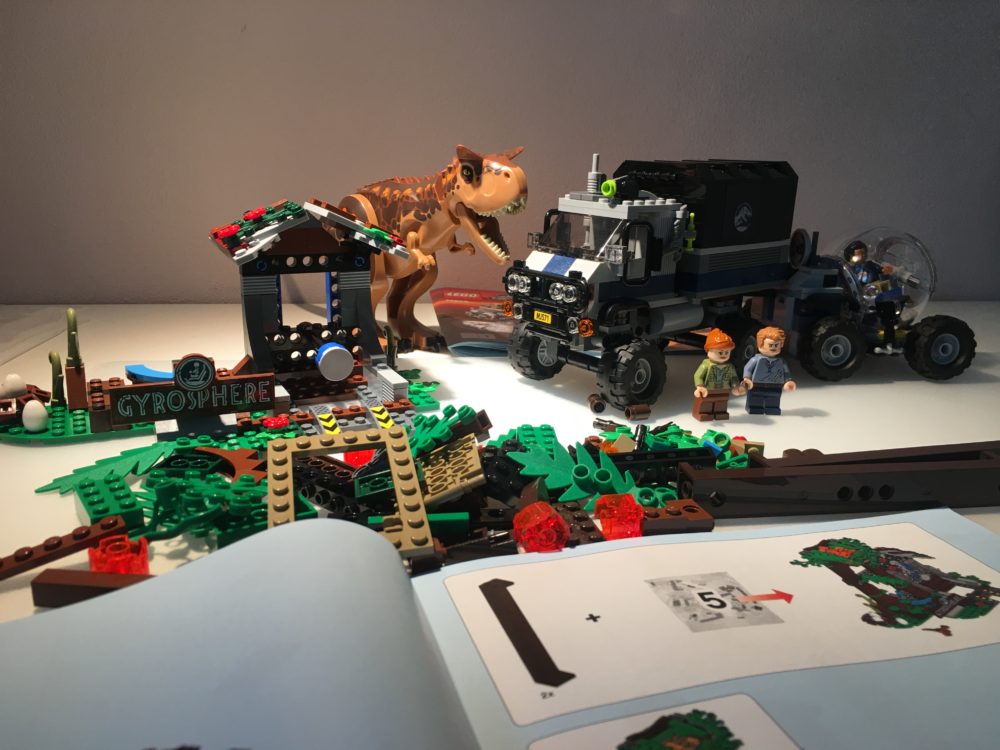 Jurassic World LEGO 75929 unboxing
