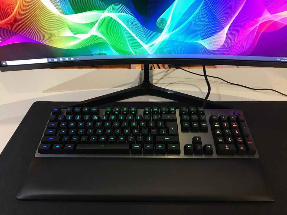 Logitech G513 Carbon