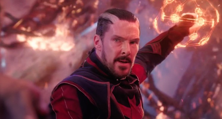 Doktor Strange w multiwersum obłędu