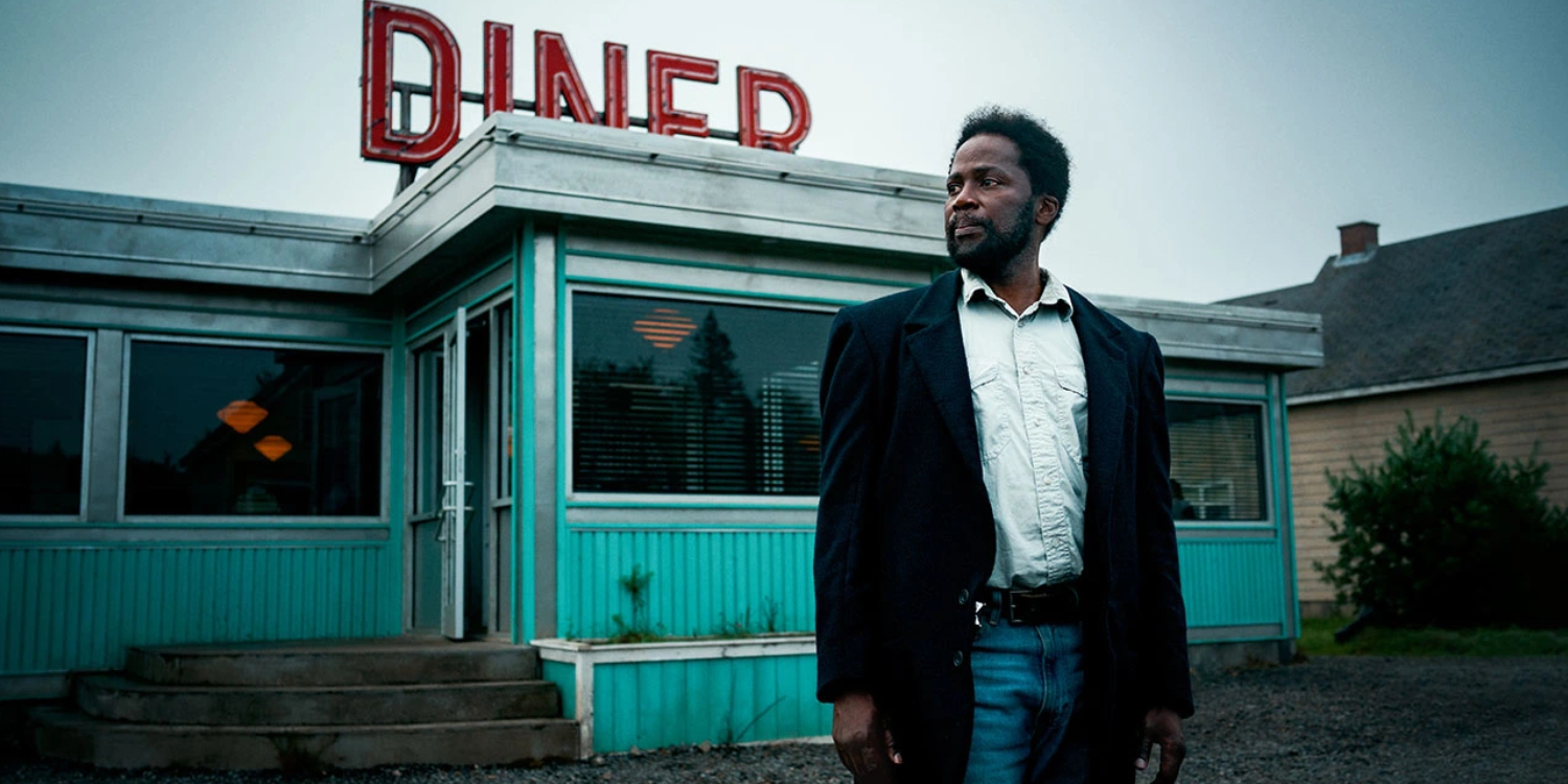 Stamtąd – kilka słów o pierwszym sezonie. Wyjechać? Ale jak?