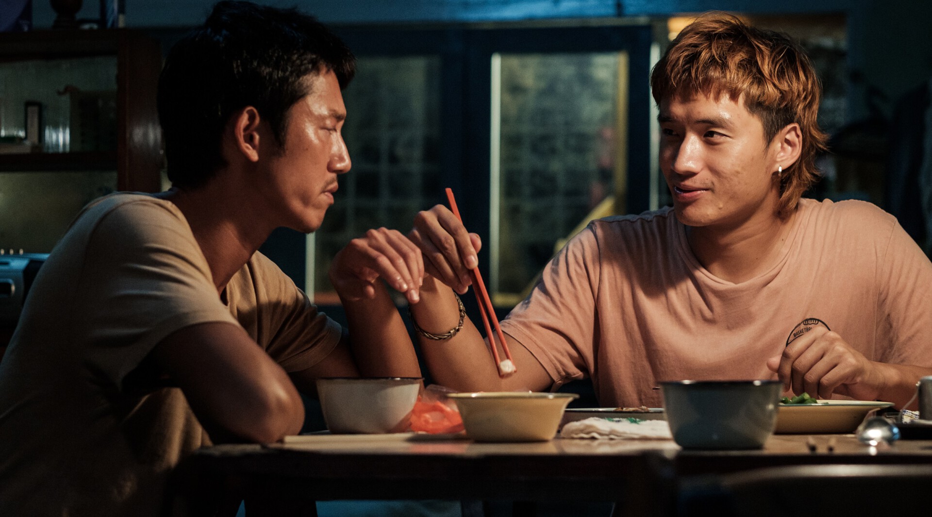 Bracia – recenzja filmu. Nie tylko więzy krwi | 17. AFF Pięć Smaków